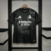 REAL MADRID EDICIÓN ESPECIAL 24/25 HOMBRE - Bota de Oro Tienda